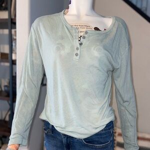 Women's Light Green Long Sleeve Top